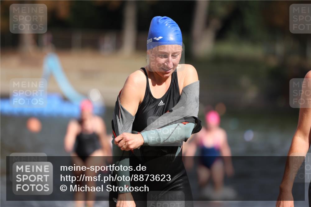 14.09.2025 - Stadtparktriathlon Michael Strokosch http://msf.ph/oto/8873623 14.09.2025 12:14:46 Schwimmen 1268, 1272, 1299, 1307, 1308, 1315 meine-sportfotos.de