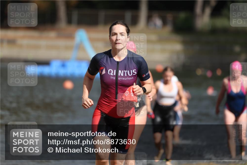 14.09.2025 - Stadtparktriathlon Michael Strokosch http://msf.ph/oto/8873630 14.09.2025 12:14:49 Schwimmen 1268, 1272, 1273, 1299, 1303, 1307, 1308, 1315 meine-sportfotos.de