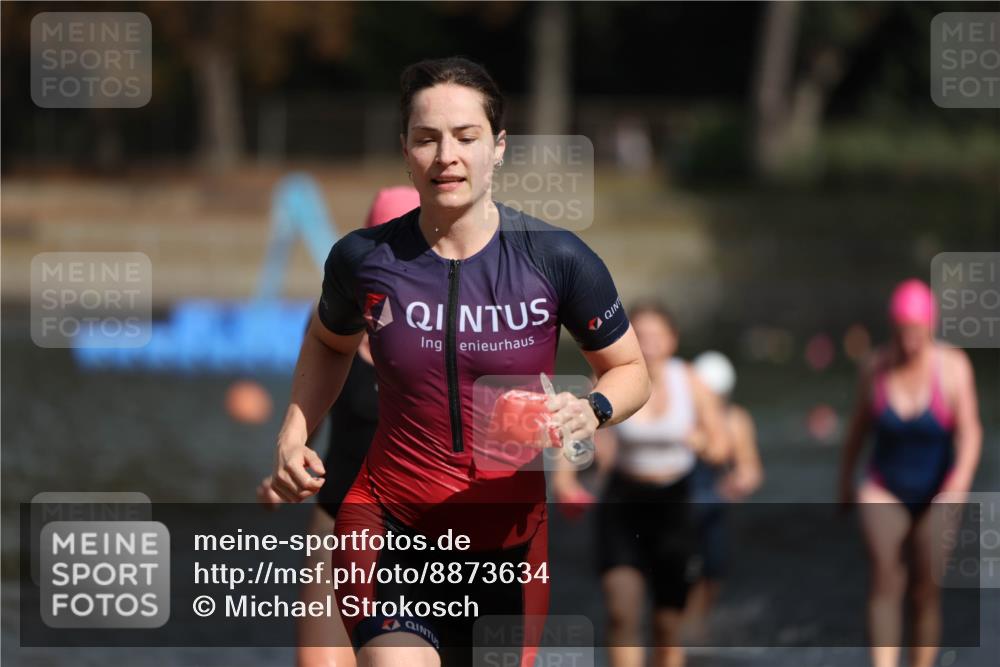 14.09.2025 - Stadtparktriathlon Michael Strokosch http://msf.ph/oto/8873634 14.09.2025 12:14:50 Schwimmen 1268, 1272, 1273, 1299, 1303, 1307, 1308, 1315 meine-sportfotos.de