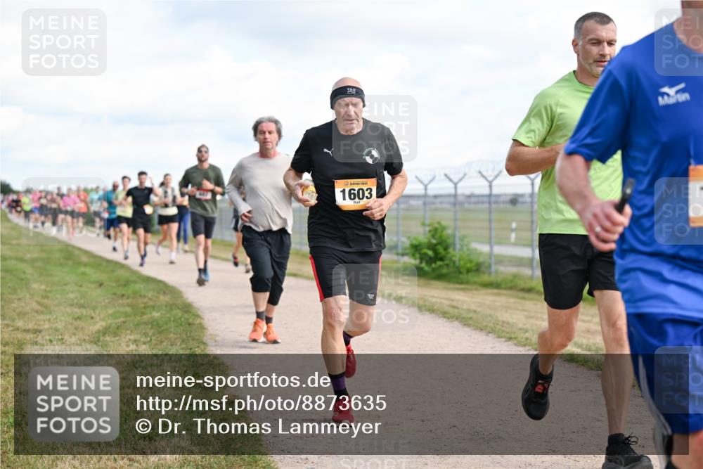 14.09.2025 - Airport Race Dr. Thomas Lammeyer http://msf.ph/oto/8873635 14.09.2025 12:18:21 Laufen 1603 meine-sportfotos.de