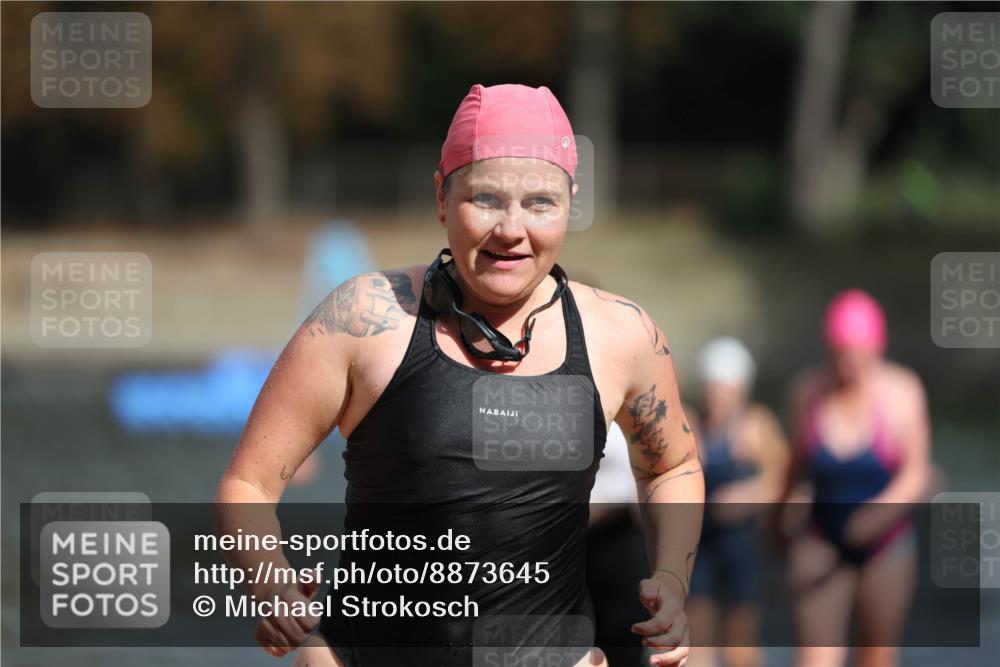 14.09.2025 - Stadtparktriathlon Michael Strokosch http://msf.ph/oto/8873645 14.09.2025 12:14:52 Schwimmen 1268, 1273, 1299, 1303, 1308, 1315 meine-sportfotos.de