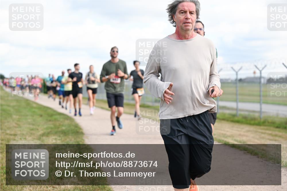 14.09.2025 - Airport Race Dr. Thomas Lammeyer http://msf.ph/oto/8873674 14.09.2025 12:18:24 Laufen  meine-sportfotos.de