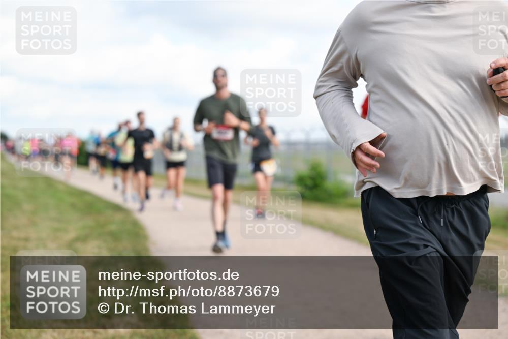 14.09.2025 - Airport Race Dr. Thomas Lammeyer http://msf.ph/oto/8873679 14.09.2025 12:18:24 Laufen  meine-sportfotos.de