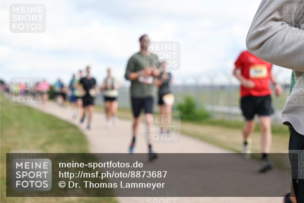 14.09.2025 - Airport Race Dr. Thomas Lammeyer http://msf.ph/oto/8873687 14.09.2025 12:18:25 Laufen  meine-sportfotos.de