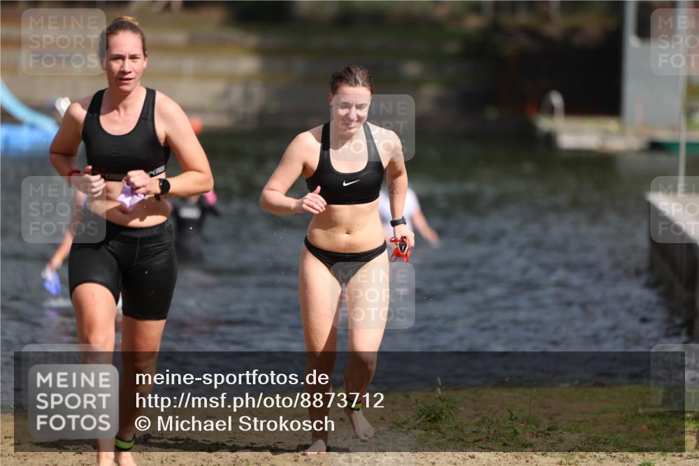 14.09.2025 - Stadtparktriathlon Michael Strokosch http://msf.ph/oto/8873712 14.09.2025 12:15:13 Schwimmen 1232, 1295 meine-sportfotos.de