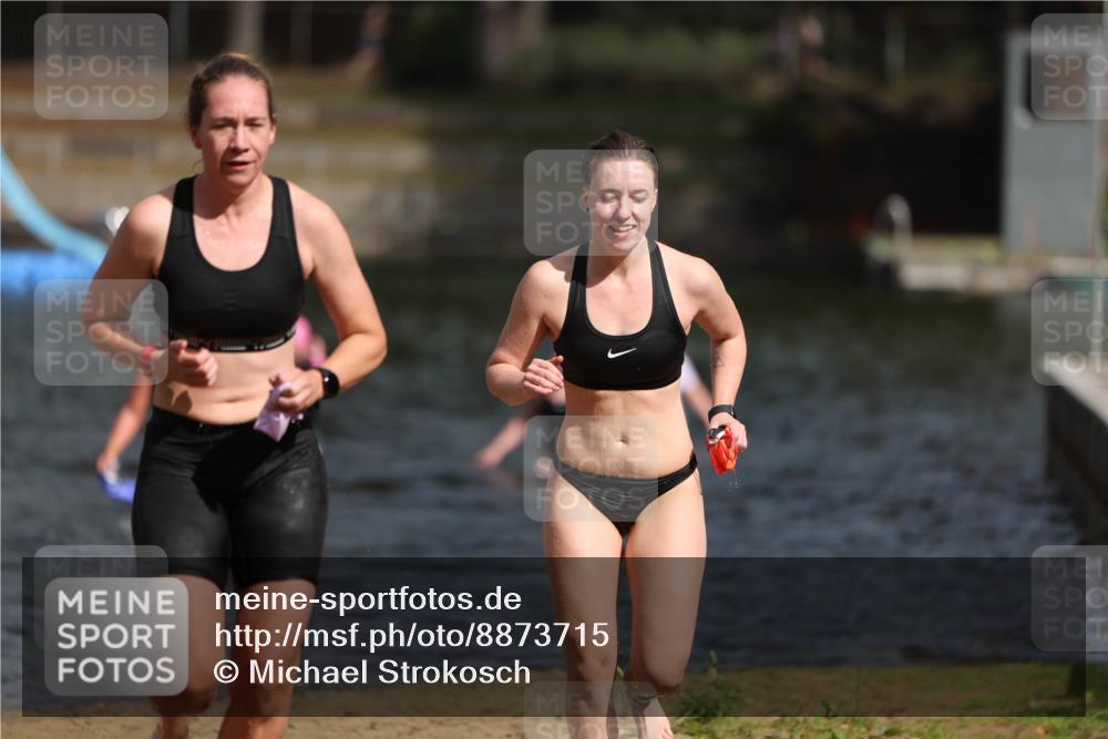 14.09.2025 - Stadtparktriathlon Michael Strokosch http://msf.ph/oto/8873715 14.09.2025 12:15:14 Schwimmen 1232, 1295 meine-sportfotos.de