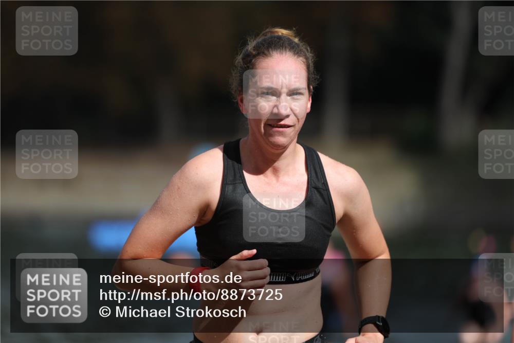 14.09.2025 - Stadtparktriathlon Michael Strokosch http://msf.ph/oto/8873725 14.09.2025 12:15:16 Schwimmen 1232, 1241, 1295 meine-sportfotos.de