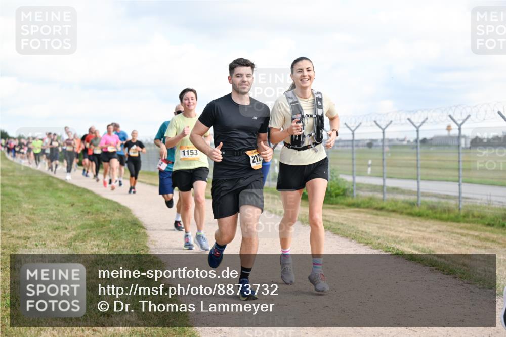 14.09.2025 - Airport Race Dr. Thomas Lammeyer http://msf.ph/oto/8873732 14.09.2025 12:18:28 Laufen 1153, 212 meine-sportfotos.de