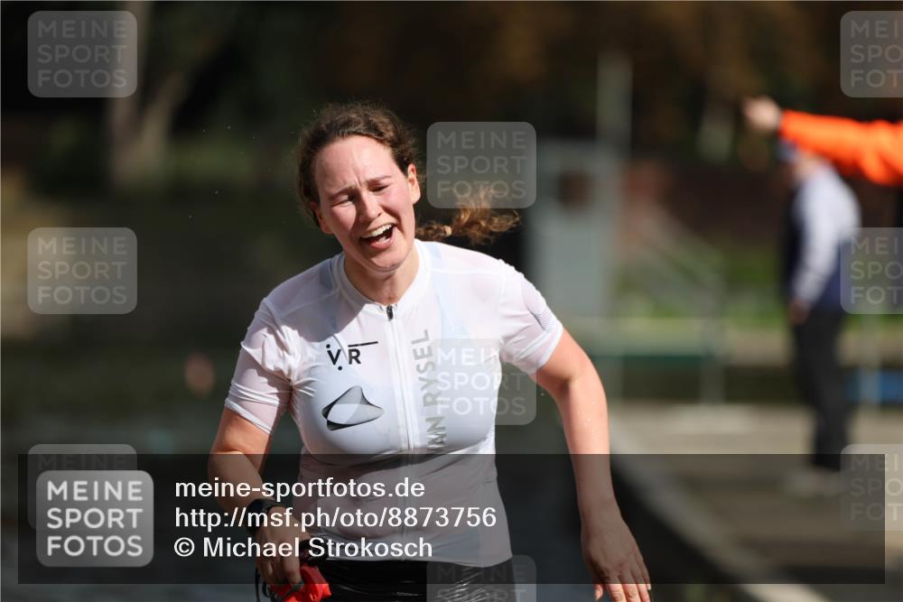 14.09.2025 - Stadtparktriathlon Michael Strokosch http://msf.ph/oto/8873756 14.09.2025 12:15:36 Schwimmen 1278 meine-sportfotos.de