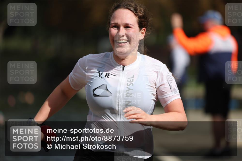 14.09.2025 - Stadtparktriathlon Michael Strokosch http://msf.ph/oto/8873759 14.09.2025 12:15:36 Schwimmen 1278 meine-sportfotos.de