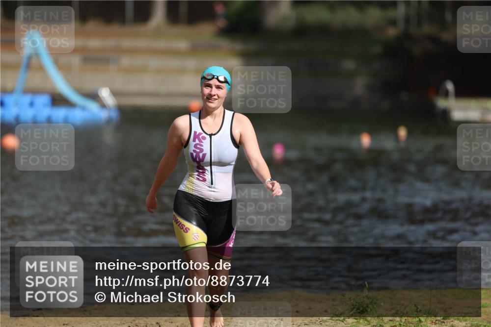 14.09.2025 - Stadtparktriathlon Michael Strokosch http://msf.ph/oto/8873774 14.09.2025 12:16:12 Schwimmen 1300 meine-sportfotos.de