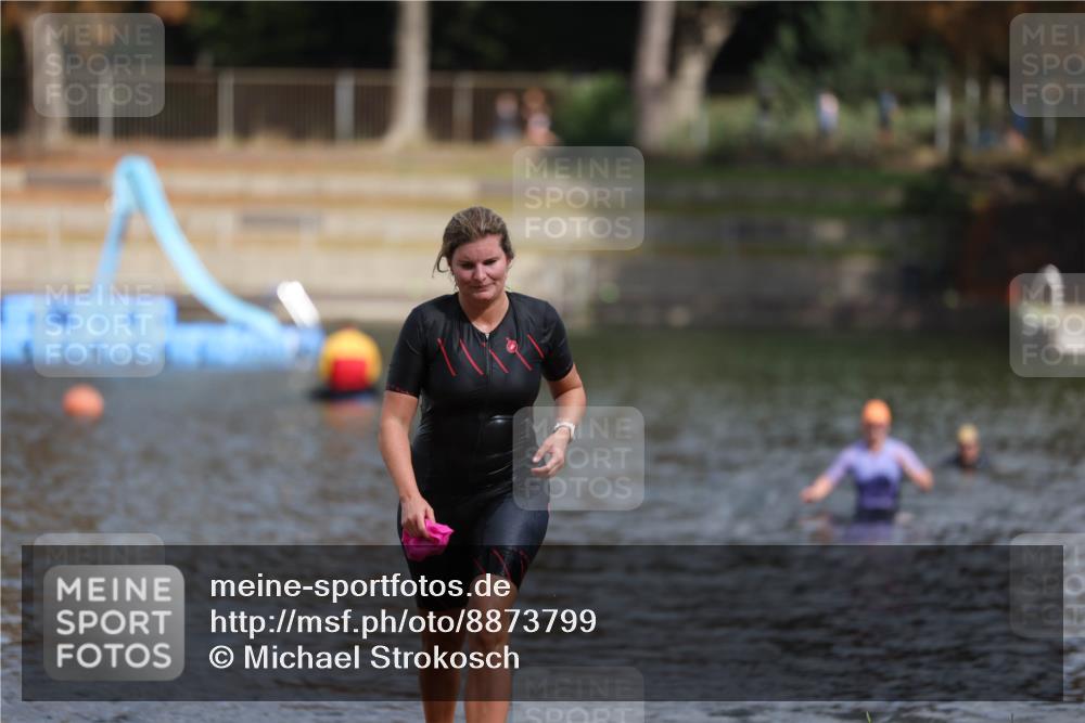 14.09.2025 - Stadtparktriathlon Michael Strokosch http://msf.ph/oto/8873799 14.09.2025 12:16:54 Schwimmen 1246 meine-sportfotos.de