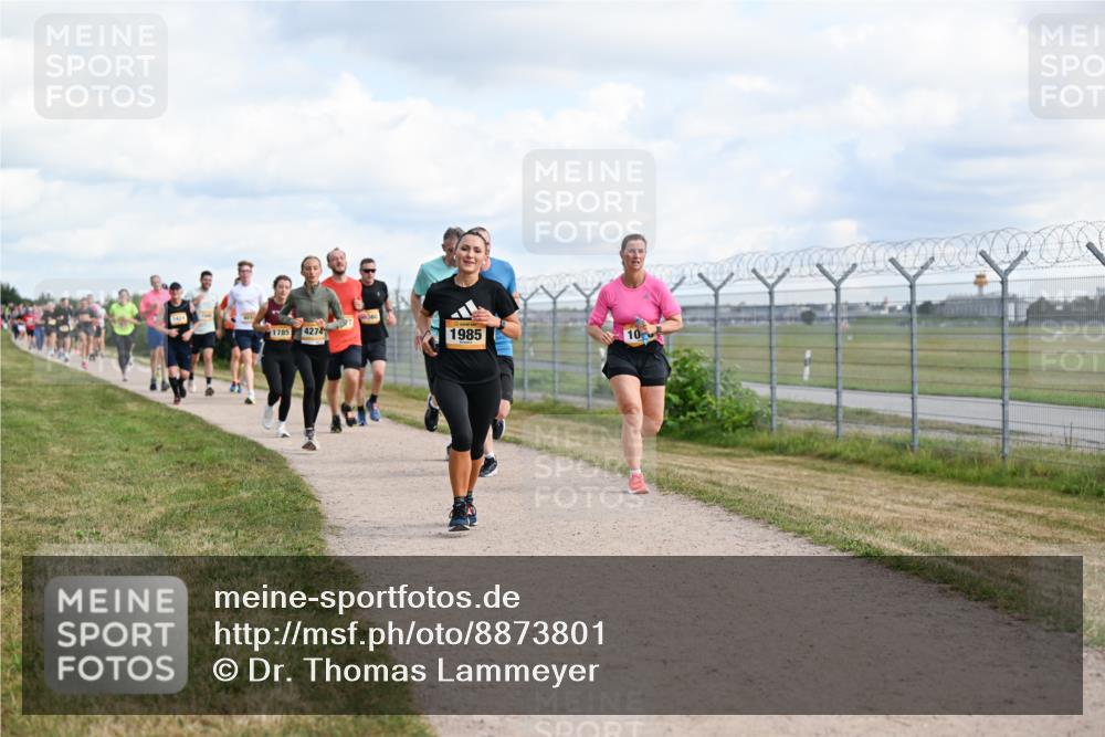 14.09.2025 - Airport Race Dr. Thomas Lammeyer http://msf.ph/oto/8873801 14.09.2025 12:18:32 Laufen 1785, 4274, 1985, 10 meine-sportfotos.de
