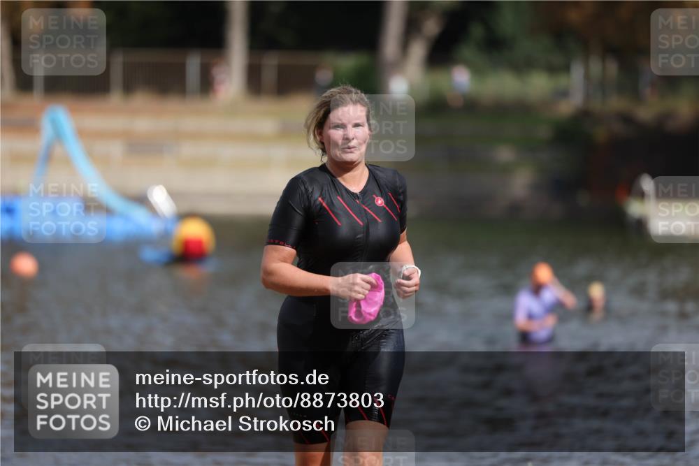 14.09.2025 - Stadtparktriathlon Michael Strokosch http://msf.ph/oto/8873803 14.09.2025 12:16:56 Schwimmen 1246 meine-sportfotos.de