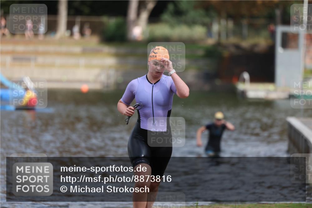 14.09.2025 - Stadtparktriathlon Michael Strokosch http://msf.ph/oto/8873816 14.09.2025 12:17:12 Schwimmen 1309 meine-sportfotos.de