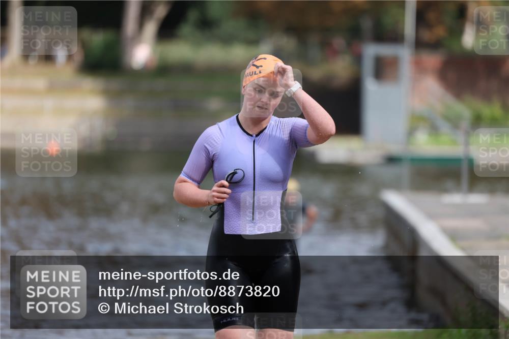 14.09.2025 - Stadtparktriathlon Michael Strokosch http://msf.ph/oto/8873820 14.09.2025 12:17:14 Schwimmen 1309 meine-sportfotos.de