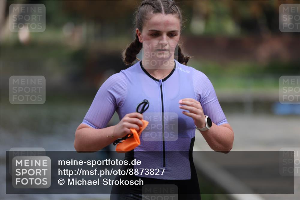 14.09.2025 - Stadtparktriathlon Michael Strokosch http://msf.ph/oto/8873827 14.09.2025 12:17:15 Schwimmen 1309 meine-sportfotos.de
