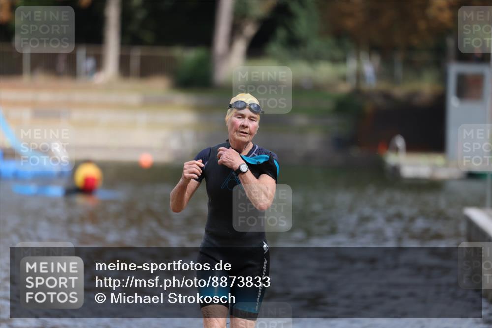 14.09.2025 - Stadtparktriathlon Michael Strokosch http://msf.ph/oto/8873833 14.09.2025 12:17:27 Schwimmen 1276 meine-sportfotos.de