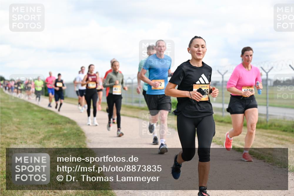 14.09.2025 - Airport Race Dr. Thomas Lammeyer http://msf.ph/oto/8873835 14.09.2025 12:18:33 Laufen 35 meine-sportfotos.de