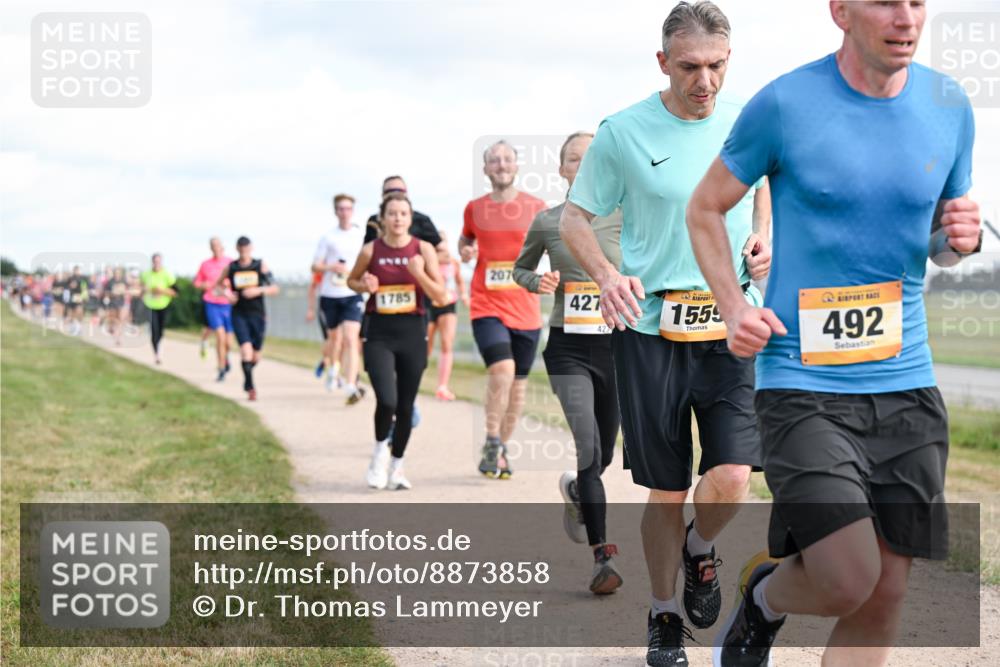 14.09.2025 - Airport Race Dr. Thomas Lammeyer http://msf.ph/oto/8873858 14.09.2025 12:18:35 Laufen 1785, 207, 427, 1559, 492 meine-sportfotos.de