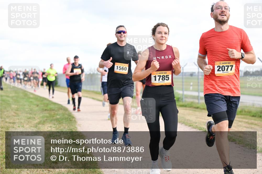 14.09.2025 - Airport Race Dr. Thomas Lammeyer http://msf.ph/oto/8873886 14.09.2025 12:18:37 Laufen 1560, 1785, 2077 meine-sportfotos.de