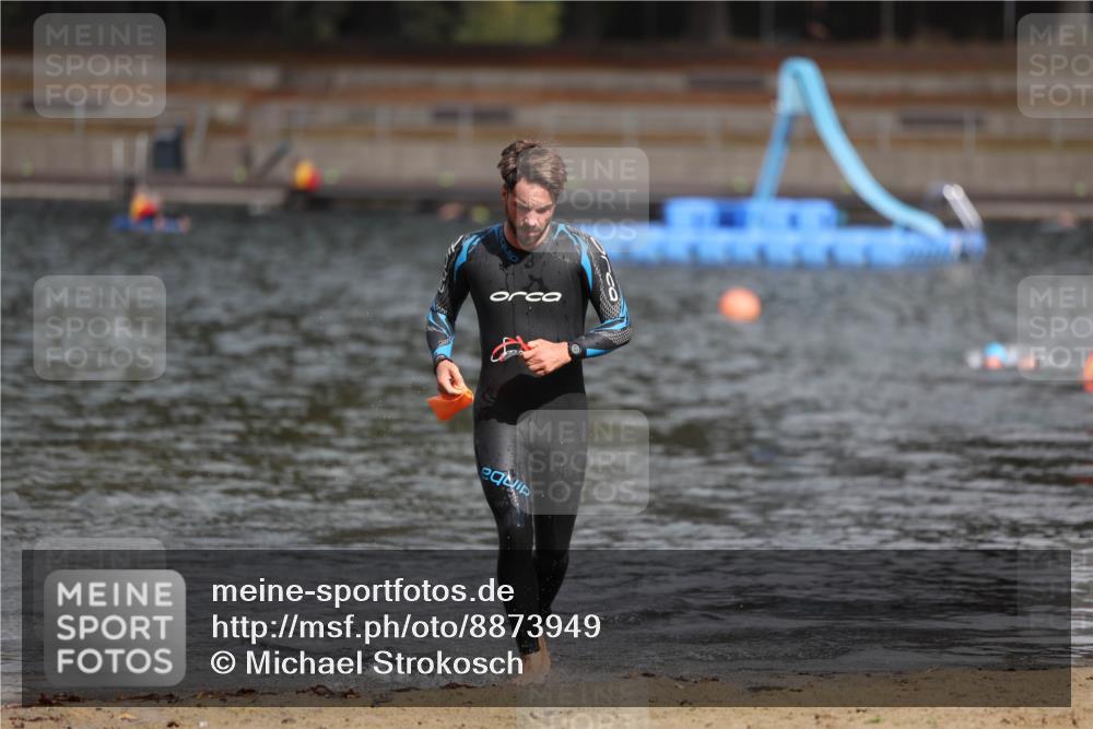 14.09.2025 - Stadtparktriathlon Michael Strokosch http://msf.ph/oto/8873949 14.09.2025 12:29:46 Schwimmen 1377 meine-sportfotos.de