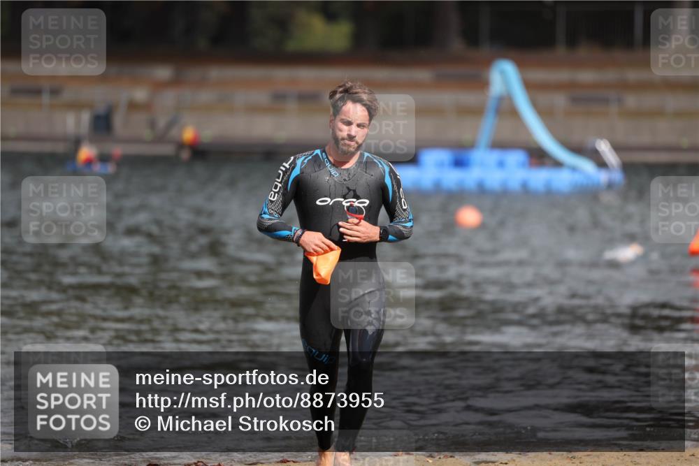 14.09.2025 - Stadtparktriathlon Michael Strokosch http://msf.ph/oto/8873955 14.09.2025 12:29:47 Schwimmen 1377 meine-sportfotos.de