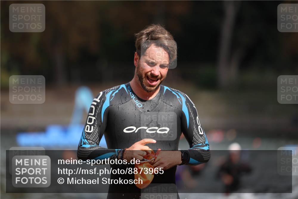 14.09.2025 - Stadtparktriathlon Michael Strokosch http://msf.ph/oto/8873965 14.09.2025 12:29:51 Schwimmen 1377 meine-sportfotos.de