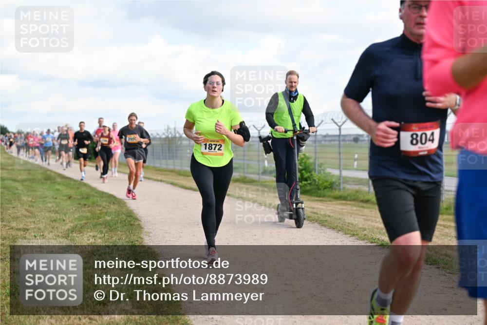 14.09.2025 - Airport Race Dr. Thomas Lammeyer http://msf.ph/oto/8873989 14.09.2025 12:18:43 Laufen 205, 804, 1872 meine-sportfotos.de