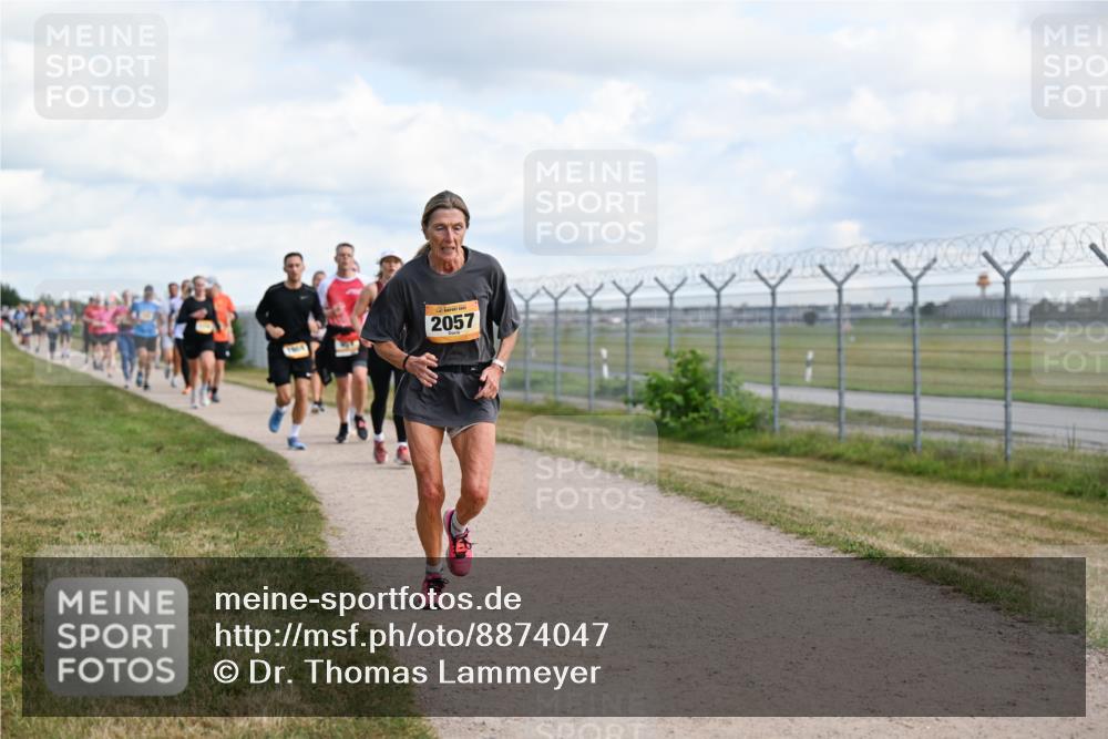 14.09.2025 - Airport Race Dr. Thomas Lammeyer http://msf.ph/oto/8874047 14.09.2025 12:18:46 Laufen 2057 meine-sportfotos.de