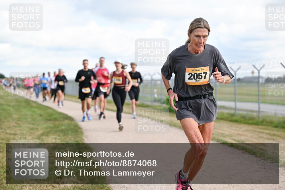 14.09.2025 - Airport Race Dr. Thomas Lammeyer http://msf.ph/oto/8874068 14.09.2025 12:18:47 Laufen 2057 meine-sportfotos.de