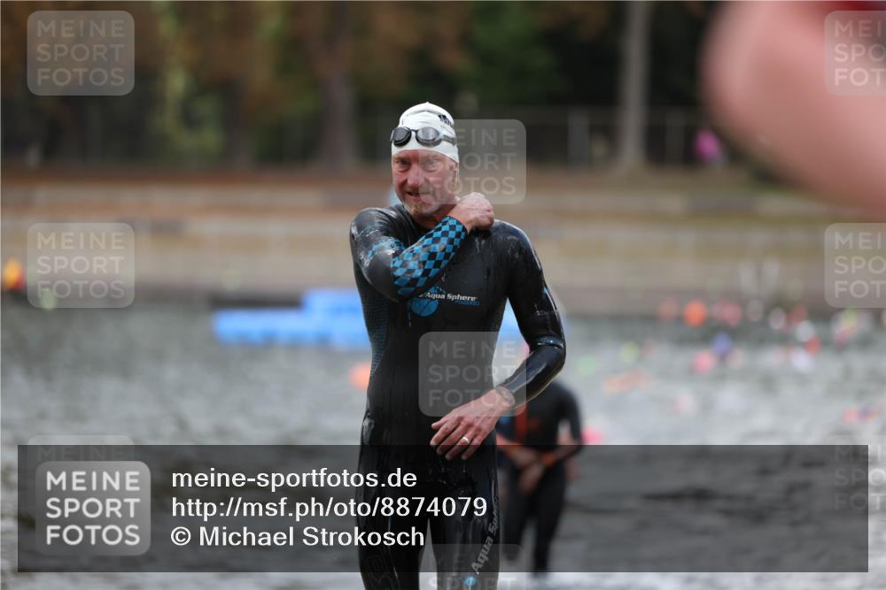 14.09.2025 - Stadtparktriathlon Michael Strokosch http://msf.ph/oto/8874079 14.09.2025 12:31:12 Schwimmen 1340, 1352, 1356, 1405 meine-sportfotos.de