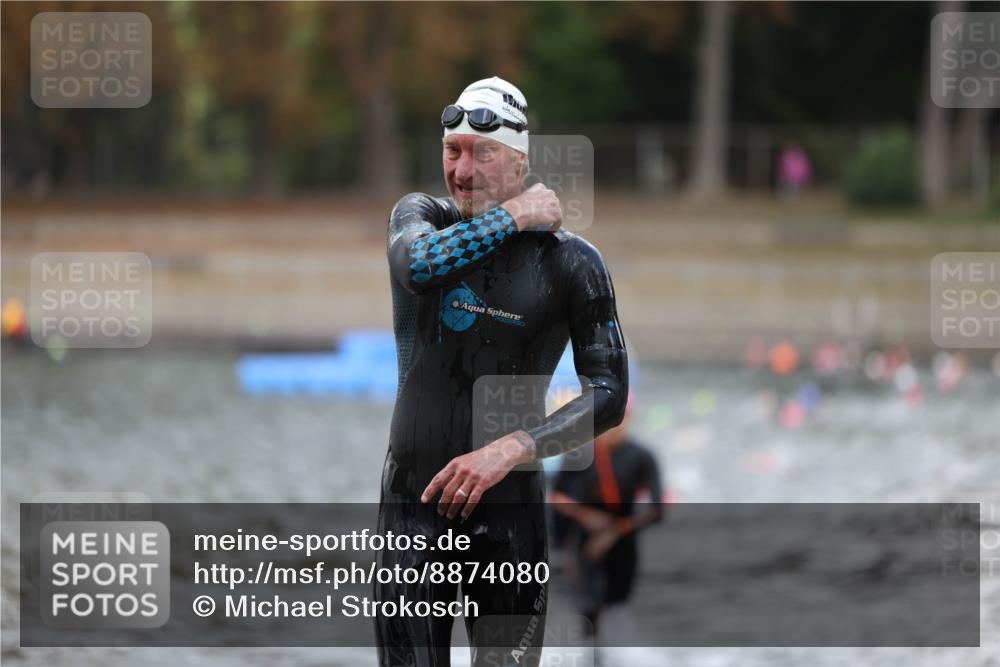14.09.2025 - Stadtparktriathlon Michael Strokosch http://msf.ph/oto/8874080 14.09.2025 12:31:12 Schwimmen 1340, 1352, 1356, 1405 meine-sportfotos.de