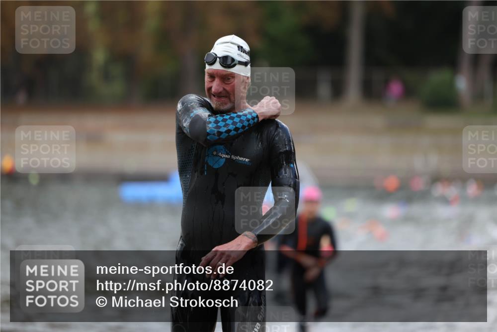 14.09.2025 - Stadtparktriathlon Michael Strokosch http://msf.ph/oto/8874082 14.09.2025 12:31:13 Schwimmen 1340, 1352, 1356, 1405 meine-sportfotos.de