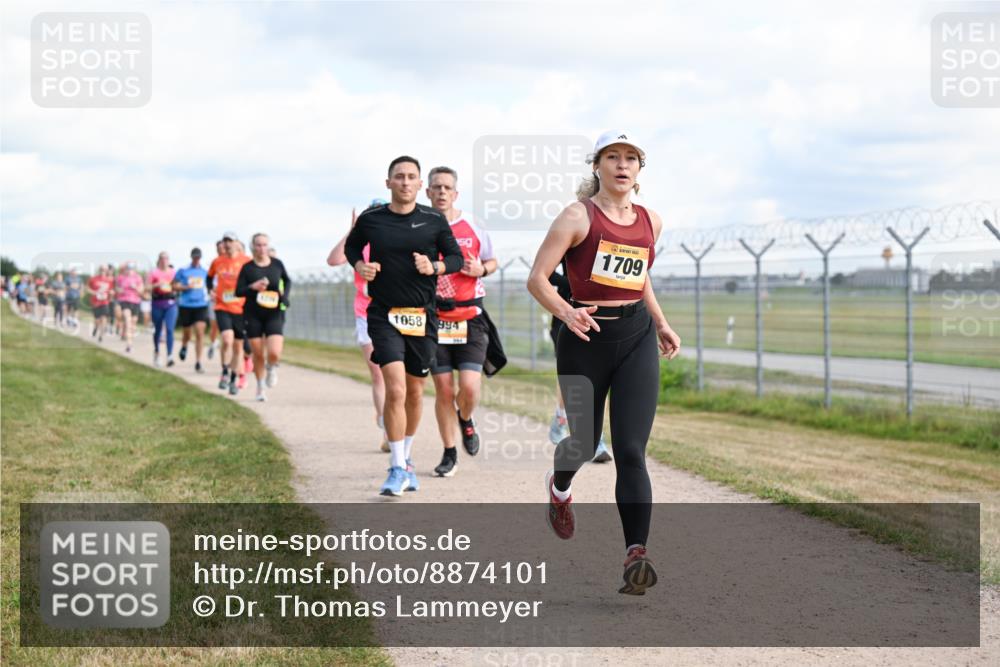 14.09.2025 - Airport Race Dr. Thomas Lammeyer http://msf.ph/oto/8874101 14.09.2025 12:18:49 Laufen 5, 1709, 1058, 994 meine-sportfotos.de
