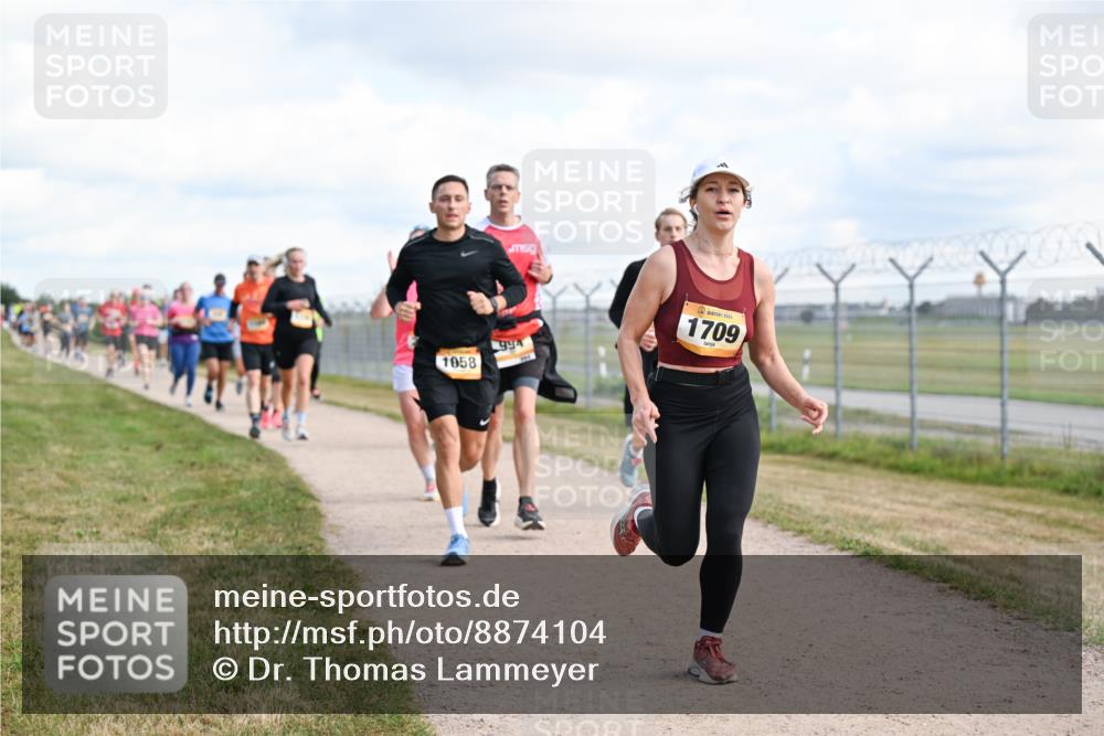14.09.2025 - Airport Race Dr. Thomas Lammeyer http://msf.ph/oto/8874104 14.09.2025 12:18:49 Laufen 1058, 994, 1709 meine-sportfotos.de