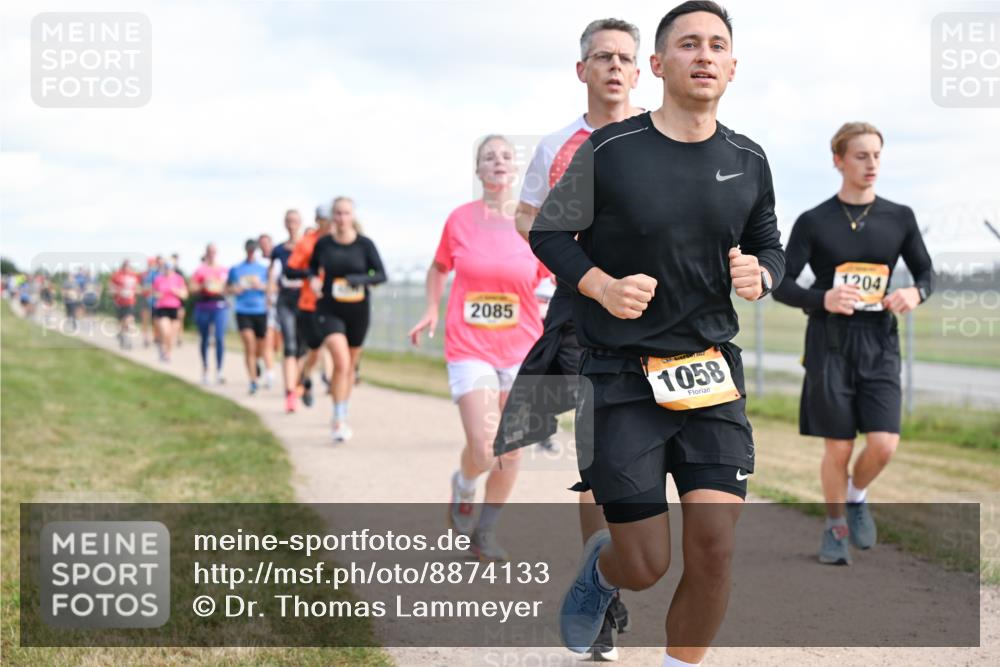 14.09.2025 - Airport Race Dr. Thomas Lammeyer http://msf.ph/oto/8874133 14.09.2025 12:18:51 Laufen 2085, 1058, 1204 meine-sportfotos.de