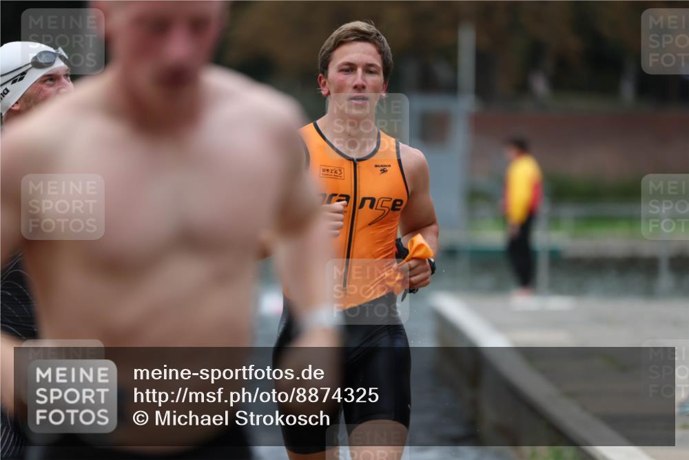 14.09.2025 - Stadtparktriathlon Michael Strokosch http://msf.ph/oto/8874325 14.09.2025 12:33:00 Schwimmen 1342, 1359, 1392, 1394, 1410, 1413, 1414 meine-sportfotos.de