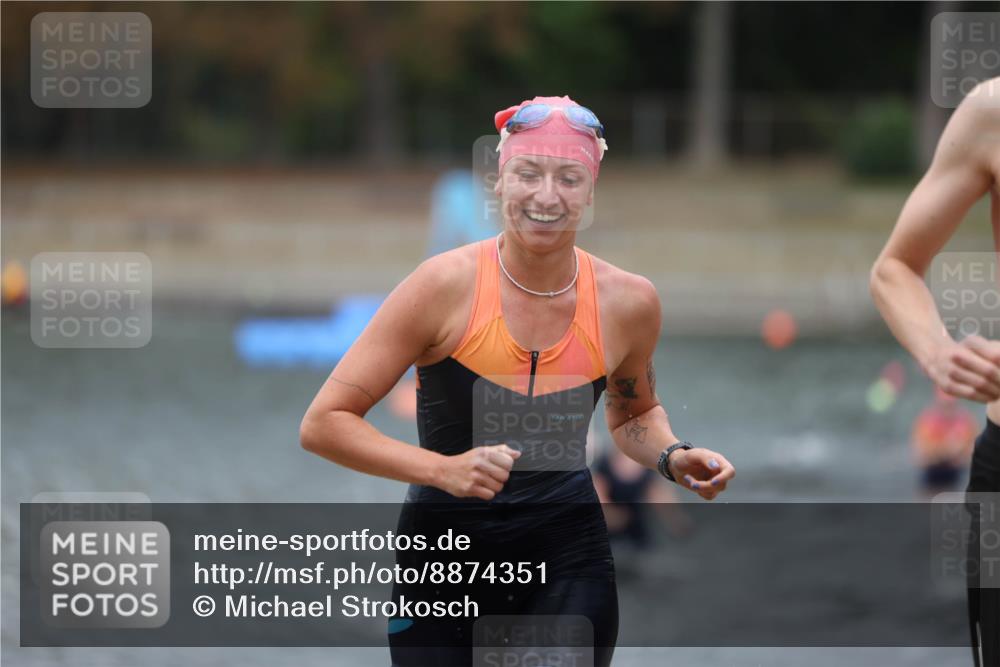 14.09.2025 - Stadtparktriathlon Michael Strokosch http://msf.ph/oto/8874351 14.09.2025 12:33:06 Schwimmen 1329, 1342, 1344, 1359, 1392, 1413 meine-sportfotos.de