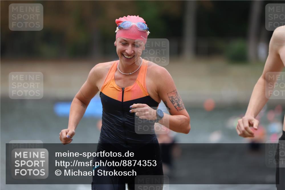 14.09.2025 - Stadtparktriathlon Michael Strokosch http://msf.ph/oto/8874353 14.09.2025 12:33:06 Schwimmen 1329, 1342, 1344, 1359, 1392, 1413 meine-sportfotos.de
