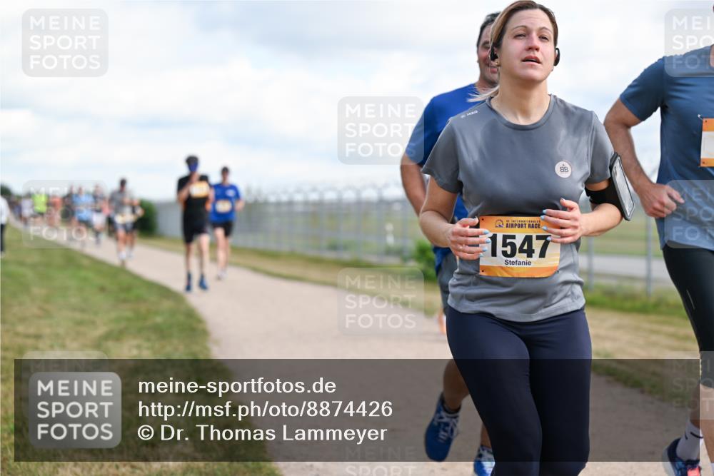 14.09.2025 - Airport Race Dr. Thomas Lammeyer http://msf.ph/oto/8874426 14.09.2025 12:19:08 Laufen 1547, 8 meine-sportfotos.de