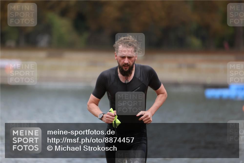 14.09.2025 - Stadtparktriathlon Michael Strokosch http://msf.ph/oto/8874457 14.09.2025 12:34:04 Schwimmen 1332, 1387 meine-sportfotos.de
