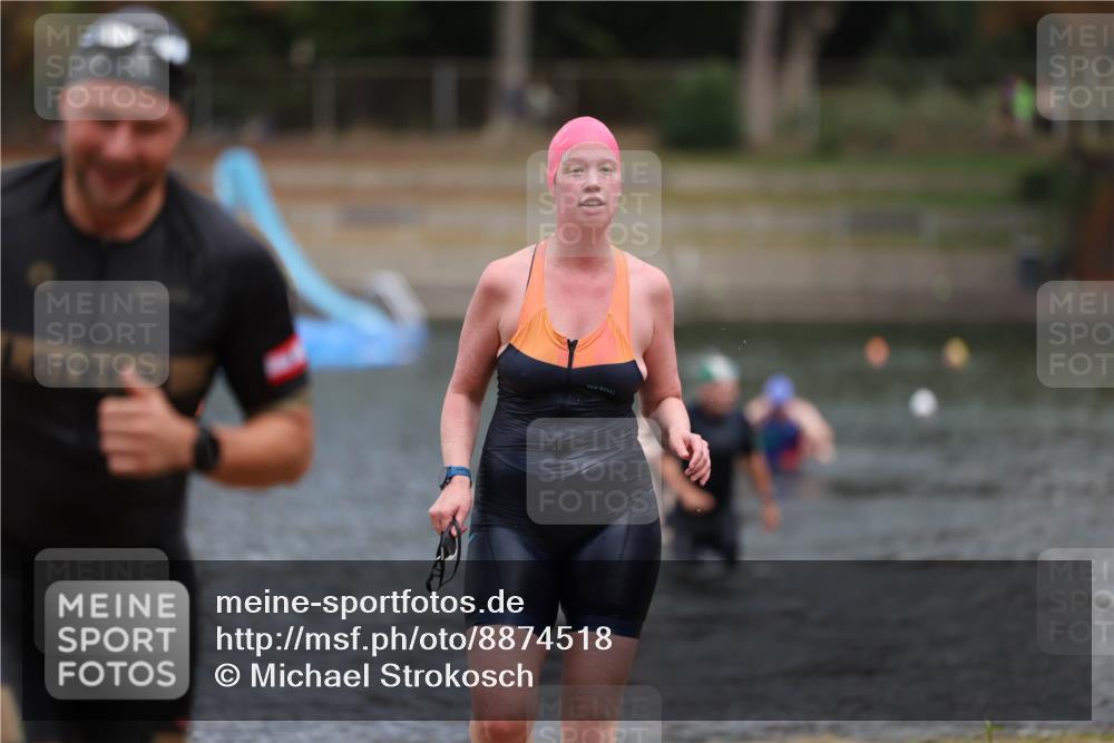 14.09.2025 - Stadtparktriathlon Michael Strokosch http://msf.ph/oto/8874518 14.09.2025 12:34:32 Schwimmen 1328, 1334, 1341, 1384 meine-sportfotos.de