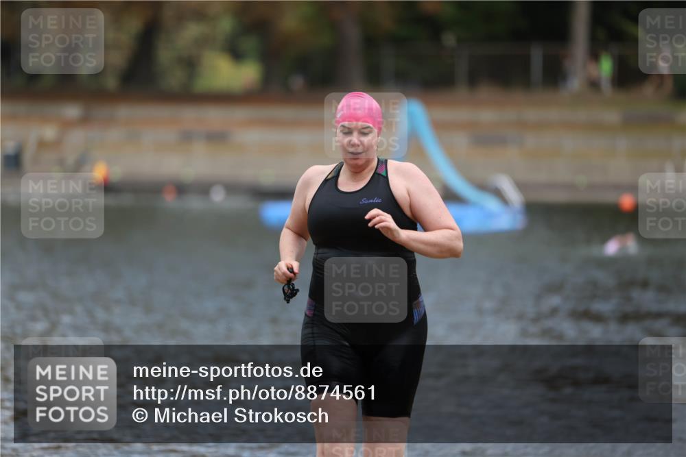 14.09.2025 - Stadtparktriathlon Michael Strokosch http://msf.ph/oto/8874561 14.09.2025 12:34:58 Schwimmen 1336 meine-sportfotos.de