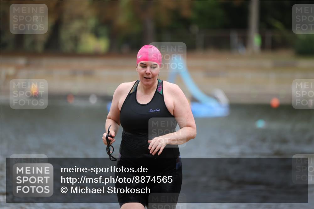 14.09.2025 - Stadtparktriathlon Michael Strokosch http://msf.ph/oto/8874565 14.09.2025 12:34:58 Schwimmen 1336 meine-sportfotos.de
