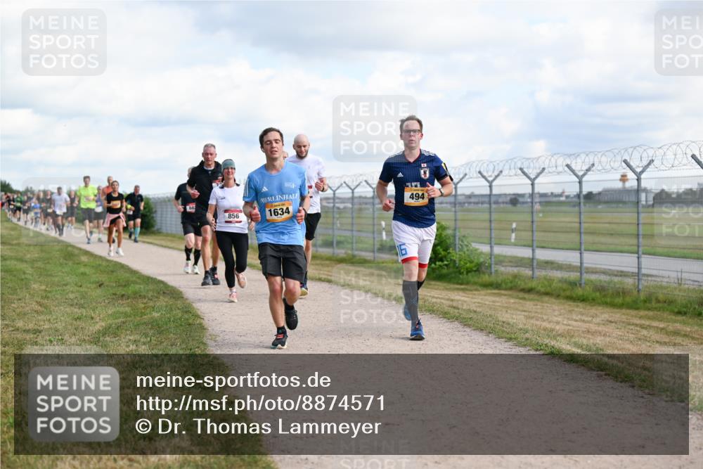 14.09.2025 - Airport Race Dr. Thomas Lammeyer http://msf.ph/oto/8874571 14.09.2025 12:19:18 Laufen 856, 1634, 494 meine-sportfotos.de