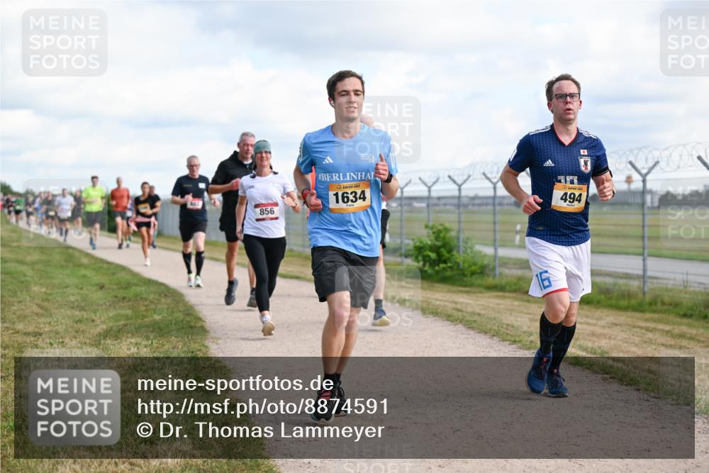 14.09.2025 - Airport Race Dr. Thomas Lammeyer http://msf.ph/oto/8874591 14.09.2025 12:19:19 Laufen 856, 1634, 494, 16 meine-sportfotos.de