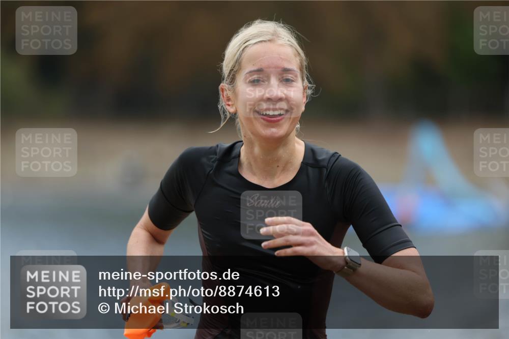 14.09.2025 - Stadtparktriathlon Michael Strokosch http://msf.ph/oto/8874613 14.09.2025 12:36:21 Schwimmen 1324, 1350 meine-sportfotos.de