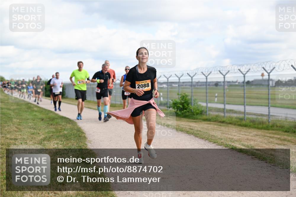 14.09.2025 - Airport Race Dr. Thomas Lammeyer http://msf.ph/oto/8874702 14.09.2025 12:19:25 Laufen 2088 meine-sportfotos.de