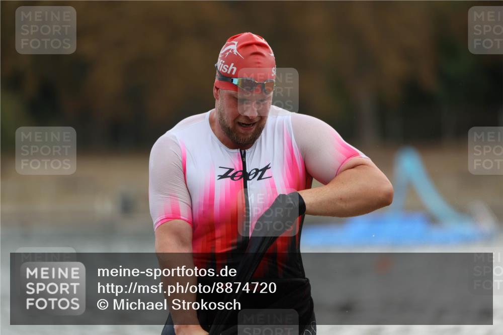 14.09.2025 - Stadtparktriathlon Michael Strokosch http://msf.ph/oto/8874720 14.09.2025 12:49:41 Schwimmen 1514 meine-sportfotos.de
